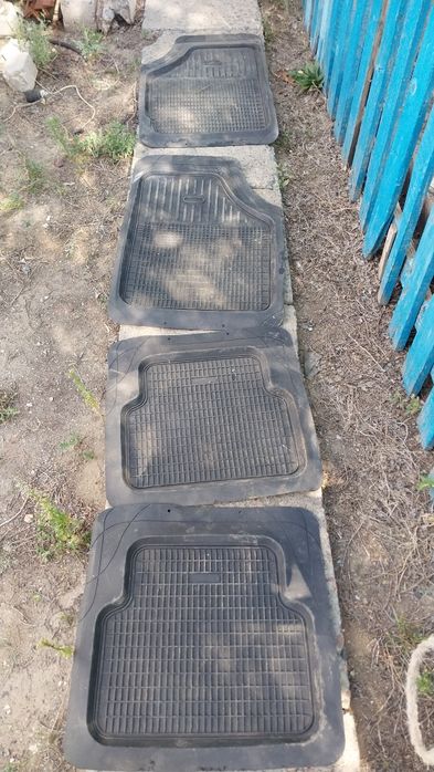 Полики резина на ЛАРГУС