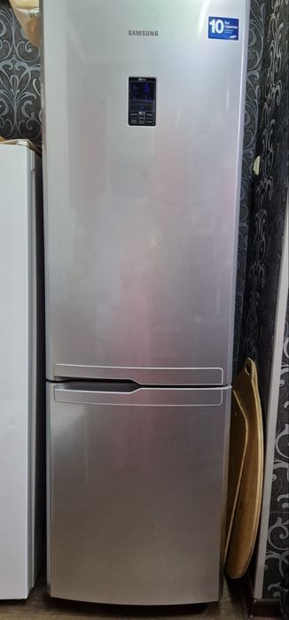 Холодильник Samsung RL52VEBTS1/BWT