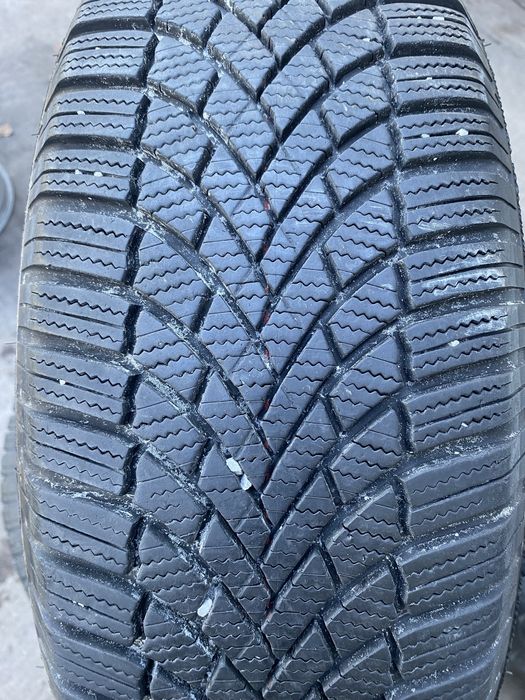 215/65/16 Bridgestone 4 бр 2022