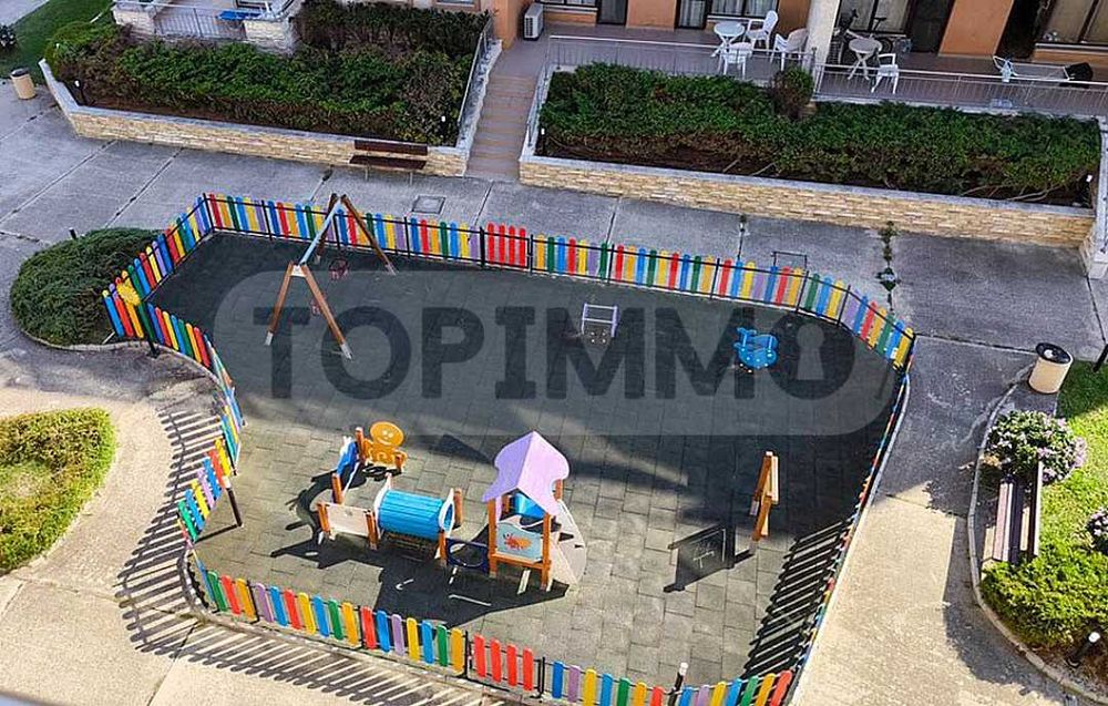 Двустаен апартамент до брега на морето в град Обзор