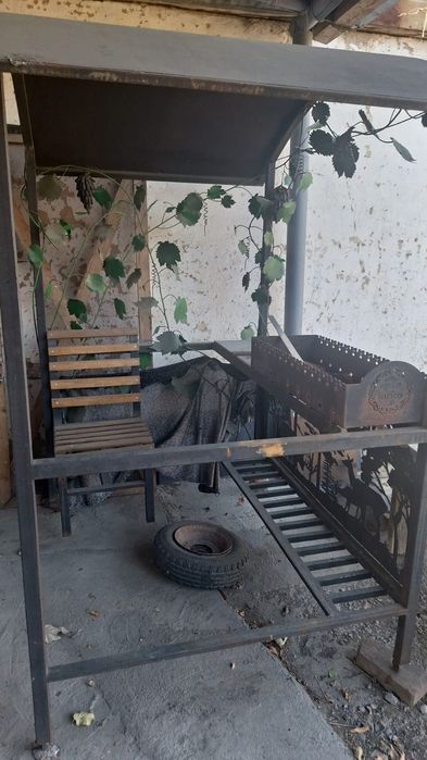 Беседка с мангалом,