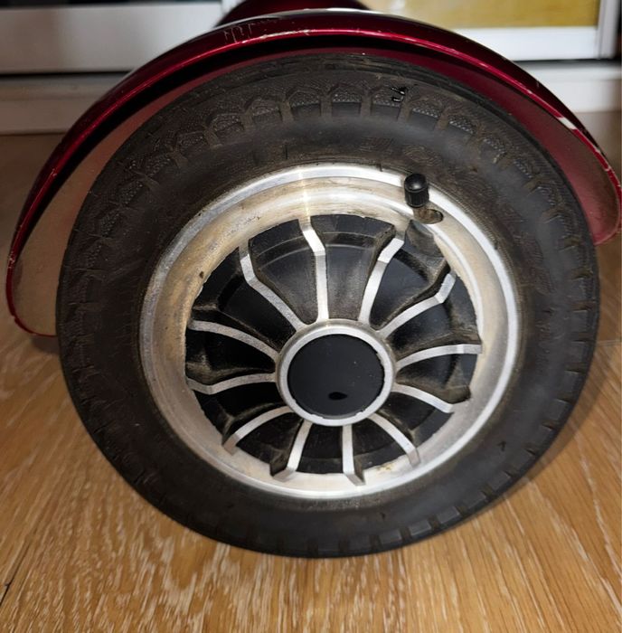 Продам срочно гираскутер