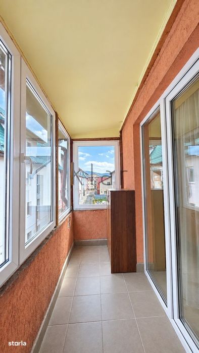 Apartament 4 camere pe doua niveluri, 90 mp, 2 bai, Muzeul Apei, Flore