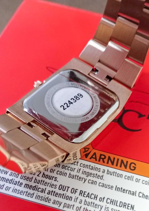 Ceas Invicta Cuadro Lady - 27mm, Rose Gold