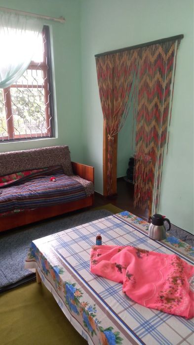 Parkent tumanida dacha 6 sotihli sharoitlari bor dacha sotiladi