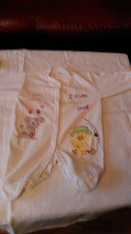 НАМАЛЕНИЕ- нови бебешки гащиризончета-3 броя-12 лева