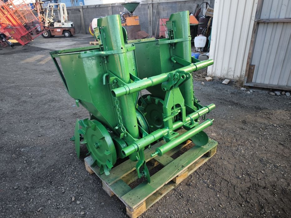 Masina plantat cartofi Cramer