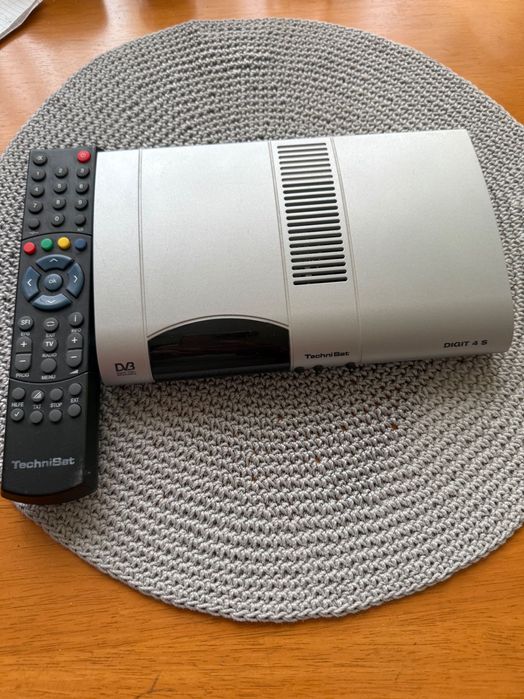 Приемник на Булсатком