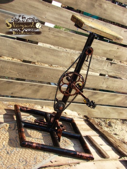 Scaun de bar ciclsti.Stil industrial, steampunk ,hand made.DEOSEBIT!!
