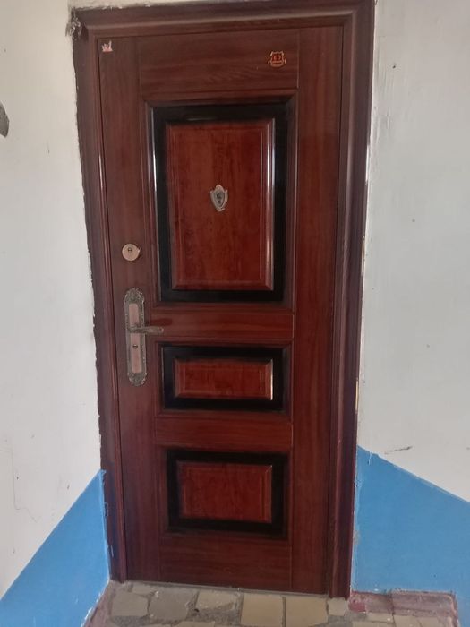 Дом 2 хонали 4 етаж кашкадарё грес Нуристон шахарчасы