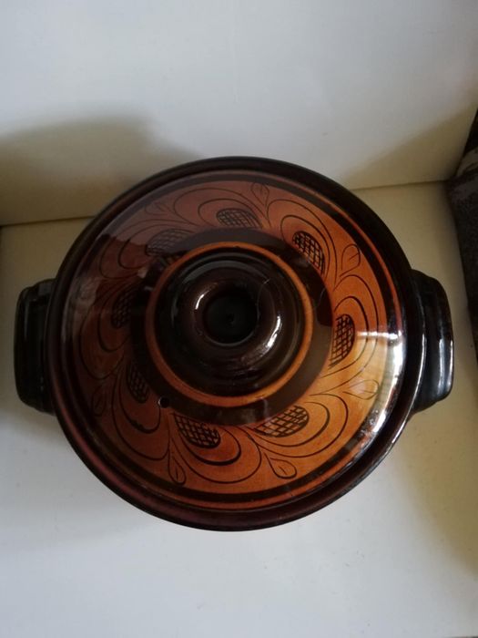 Продавам Гювеч 6л. Троянска керамика