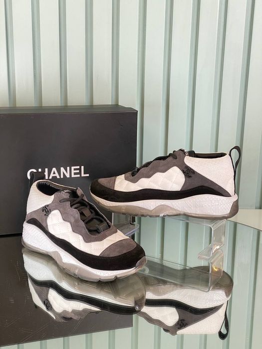 Adidași pentru damă