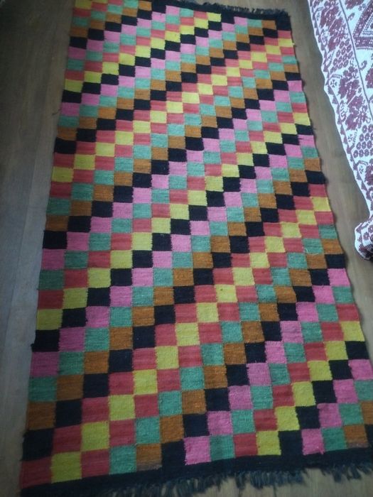 Covor tradițional din lână, țesut manual – 2 m × 1 m