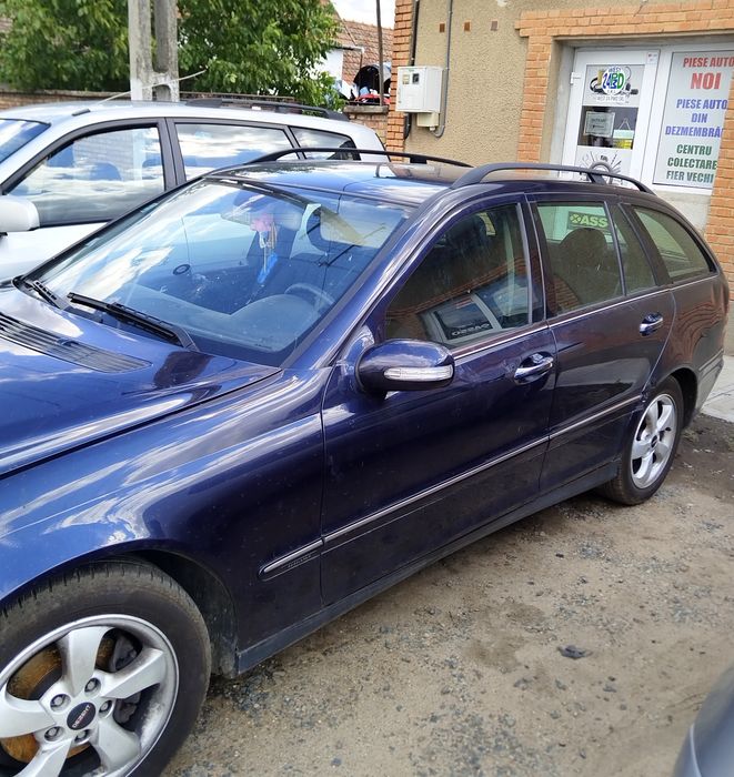 Usa/usi stanga/dreapta Mercedes C-Class w203 combi/break an 2001-2007
