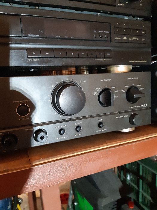 Amplificator stație Technics SU VX 500