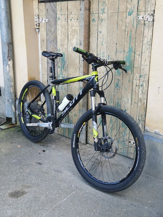 Bicicleta Scott Scala roti pe 26