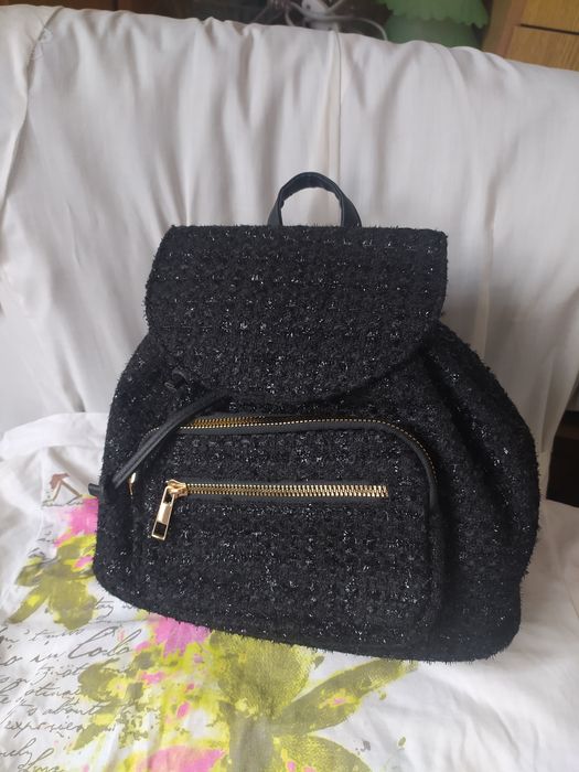 Дамска раница с блестящ ефект