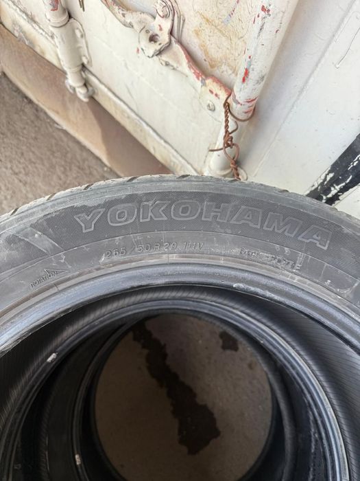 Продаю Шины 265/50 R20