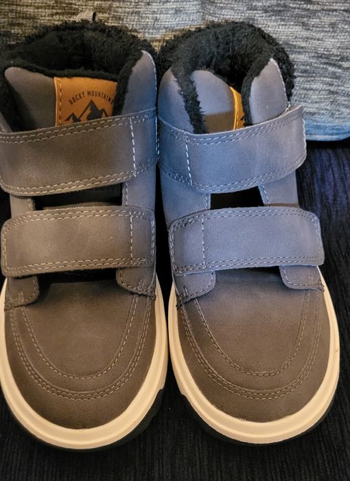 Нови боти за момченце H&M