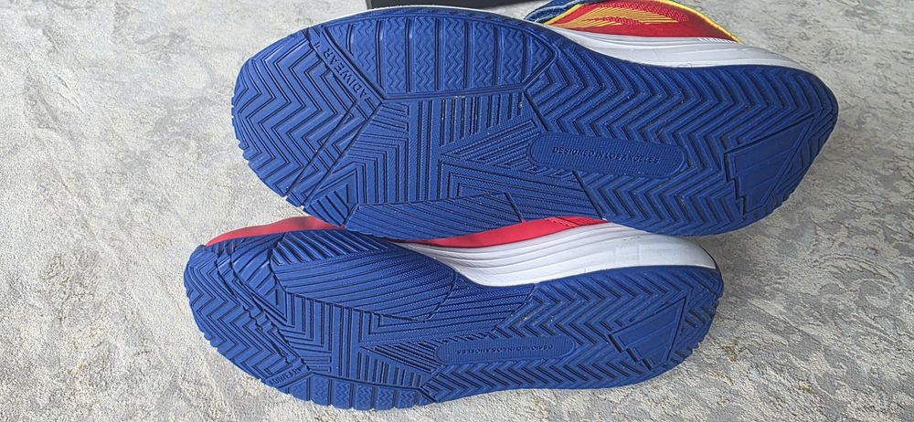 Adidas baschet pentru copii - marime 37 si 1/3