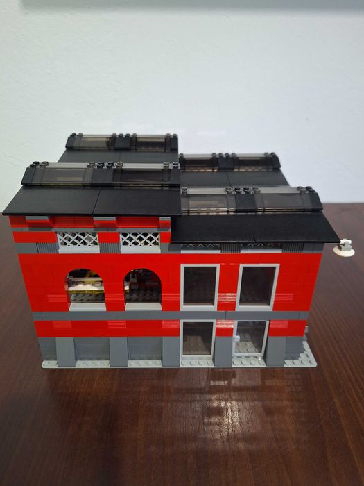 Lego 10027: Train Engine Shed