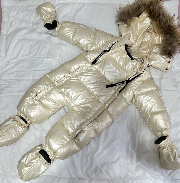 Продам детские вещи