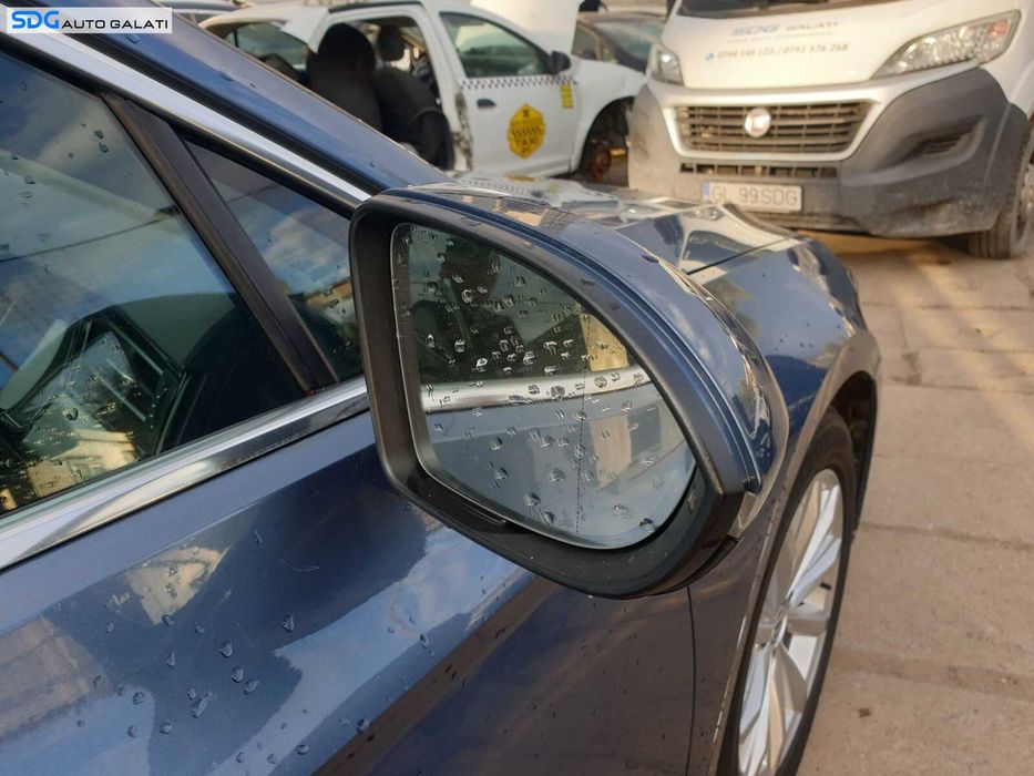 Oglinda Electrica Dreapta cu Incalzire cu Pliere Rabatare Volkswagen Passat B8 2015 - 2020 Culoare LB5J [C8774]