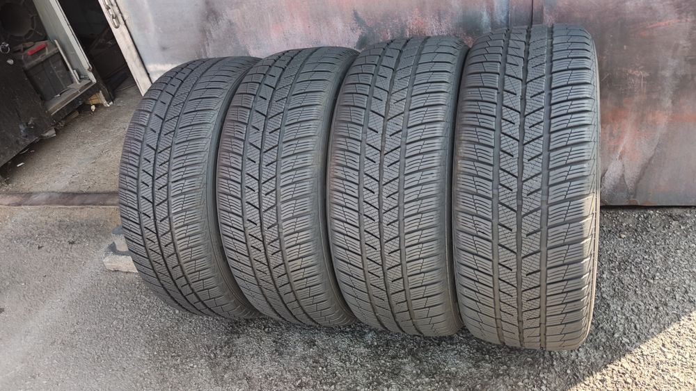 4бр. зимни гуми 235/50/19 Barum Polaris5
dot24