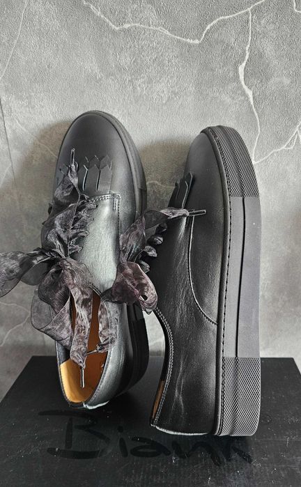 Нови спортно-елегантни кецове Bianki