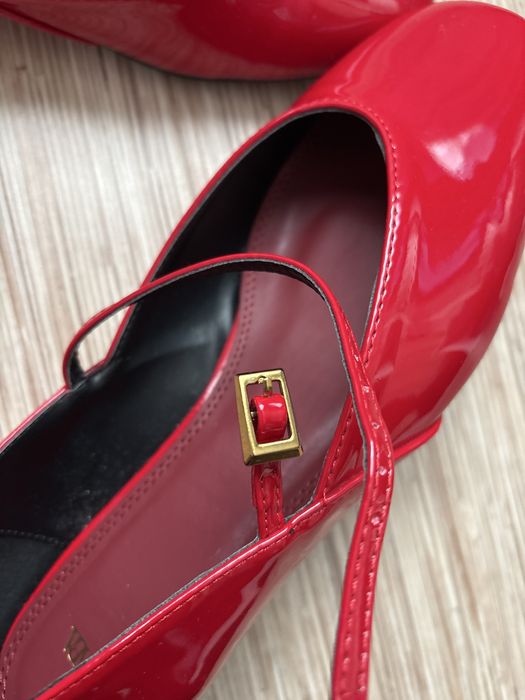 Продам туфли Zara