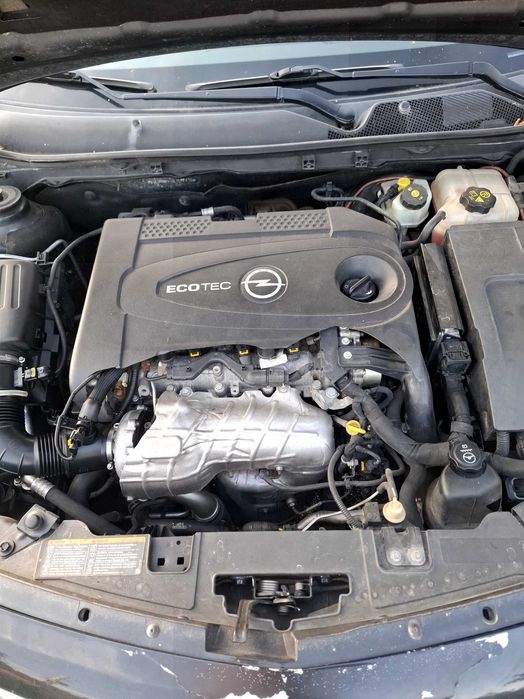 2010 opel Insignia limusine