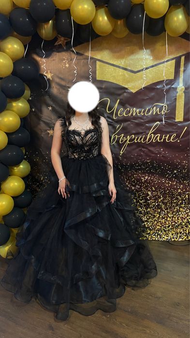 Уникална бална рокля
