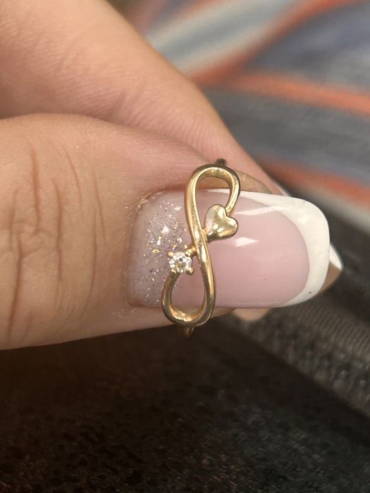 Нежное колечко  585