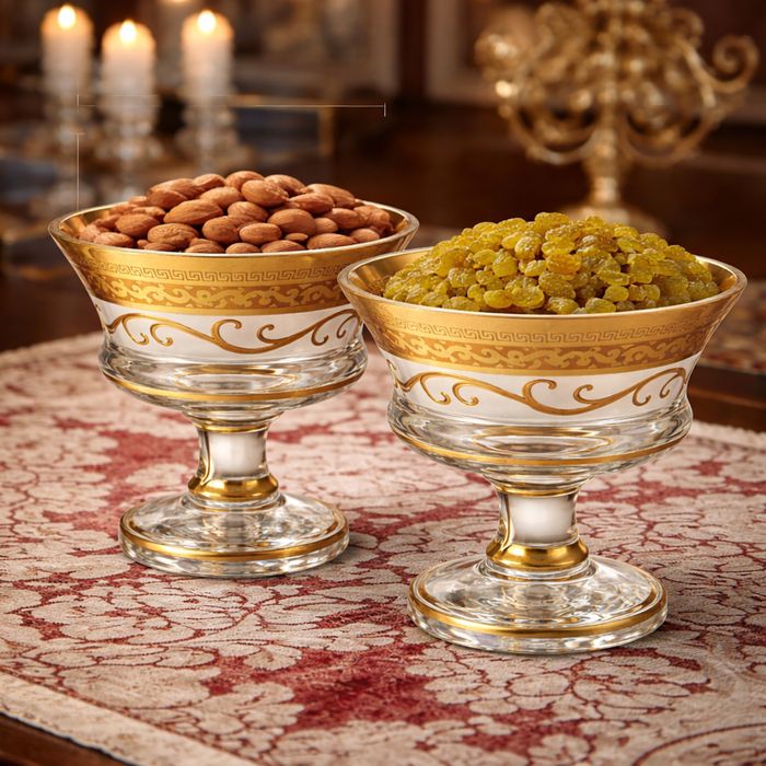 Хрустальные вазы на ножке с позолотой (2 шт)