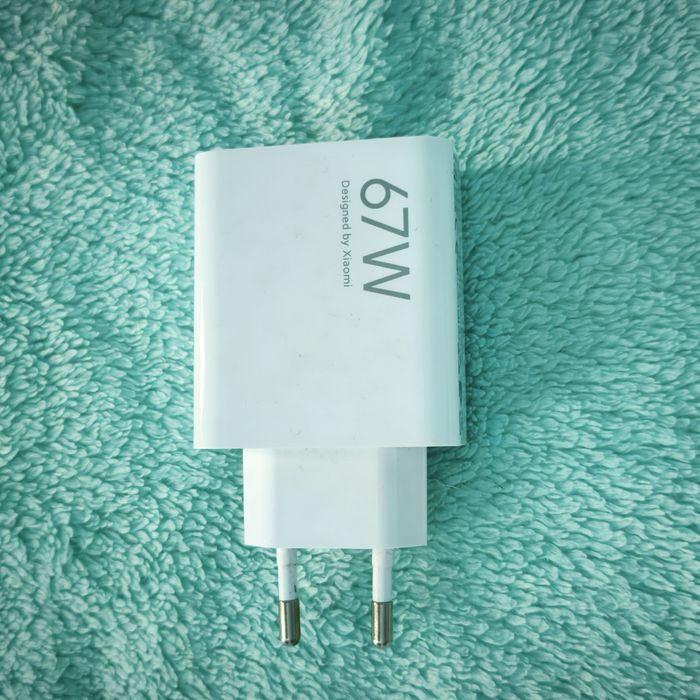 Продавам Poco X5 Pro 5G