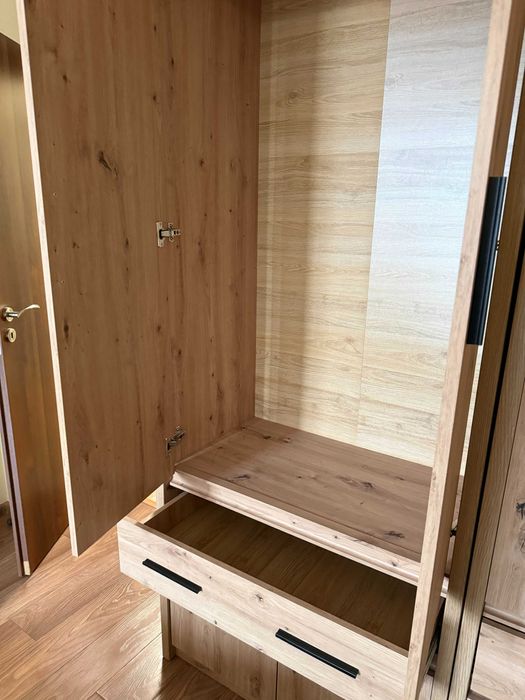 Обзавеждане за хол, антре и спалня