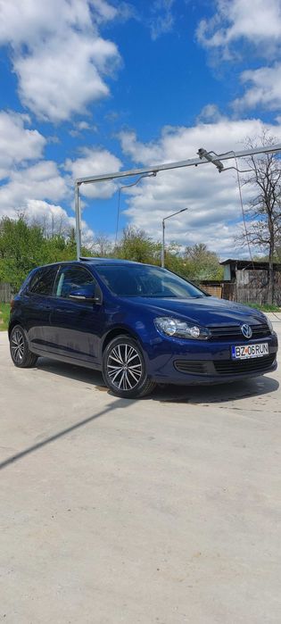 VOLKSWAGEN Golf 2010 — imagine 4