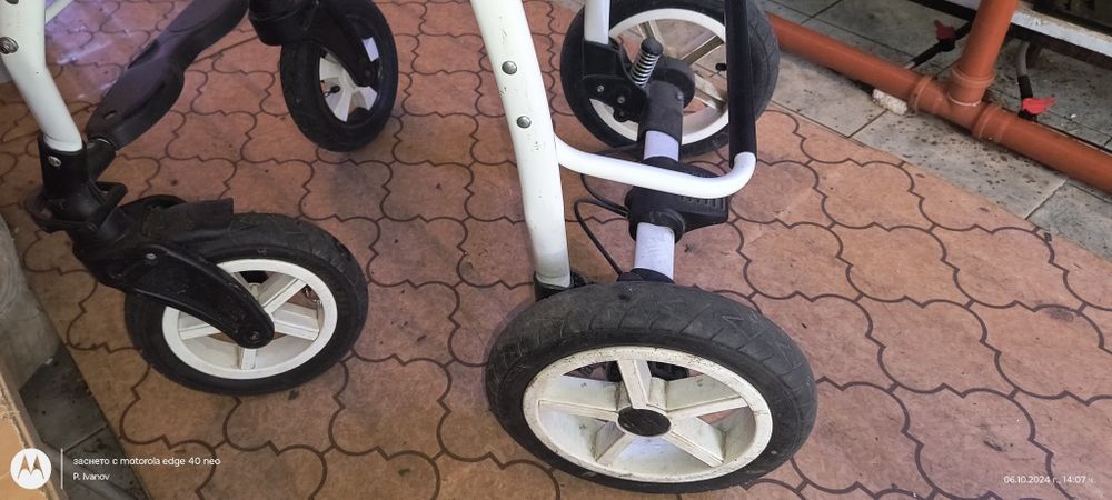 Продавам Детска количка