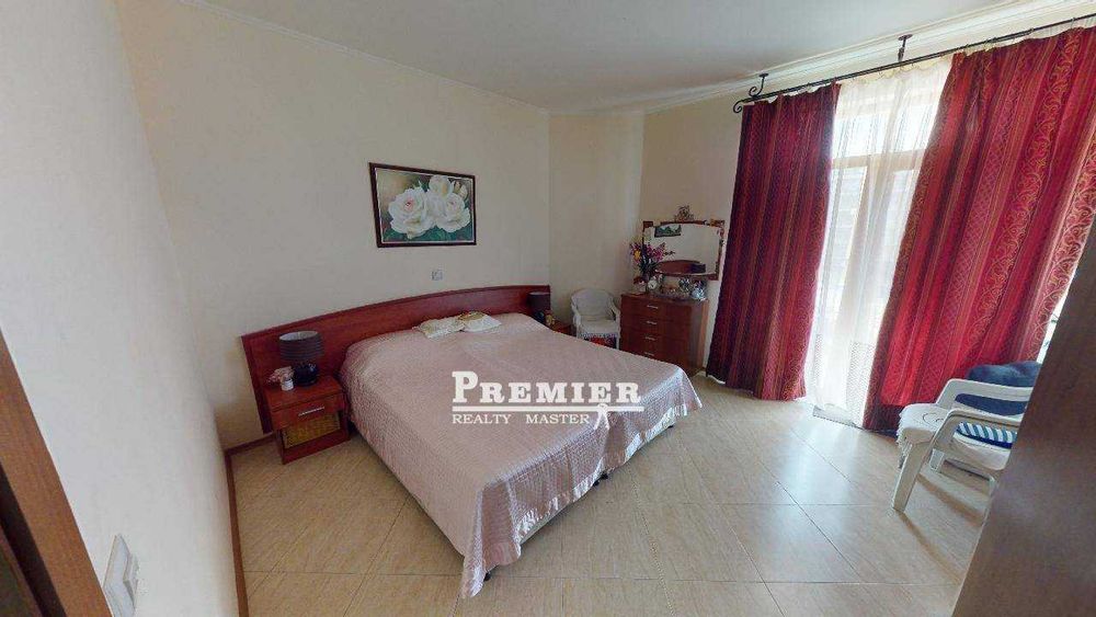 Продава се Двустаен апартамент в к.к. Слънчев бряг - 71 кв.м за 839 €/кв.м - Снимка #3