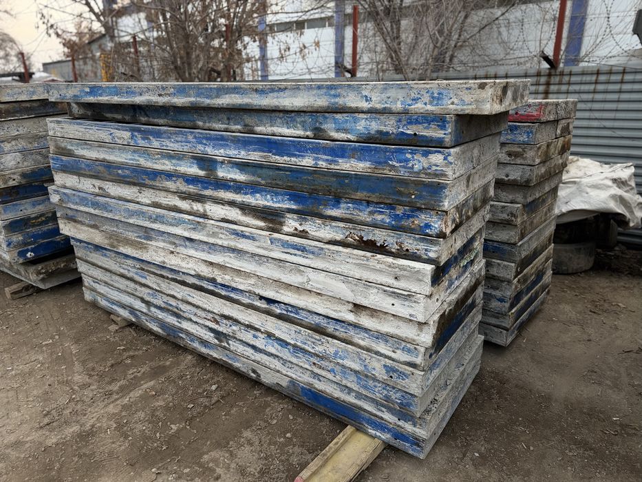 Крупнощитовые опалубки в Аренду