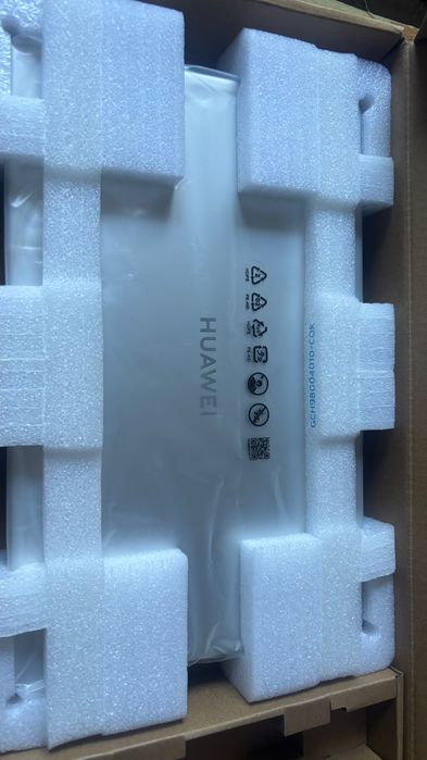 Ноутбук MateBook