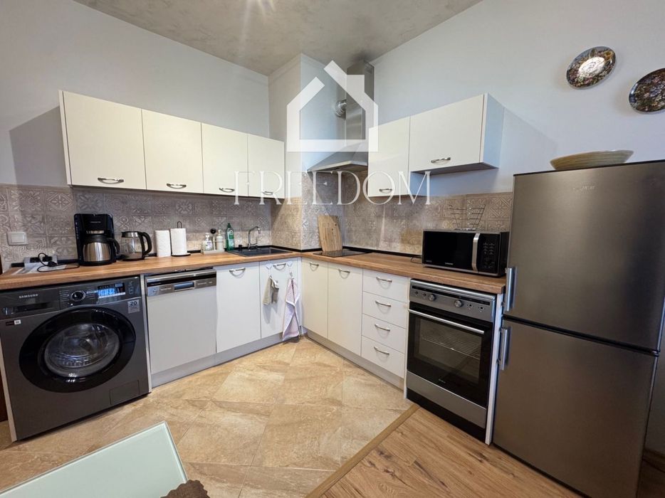 Дава се под наем Двустаен апартамент в Варна, Чайка - 68 кв.м за 650 € - Снимка #3