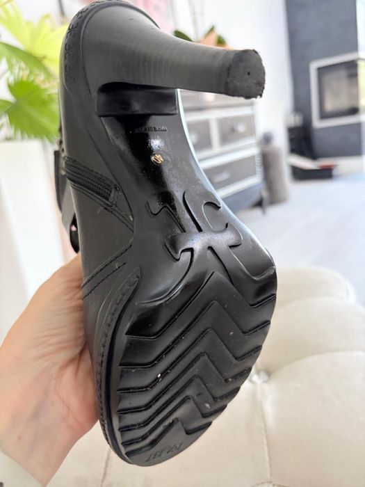 Ghete Dama Piele naturala Fabi si sandale Celyn B masura 39 - 40