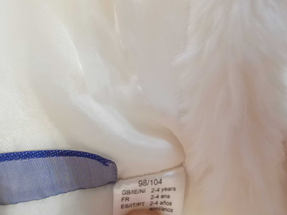 Дрехи за момичета ZARA