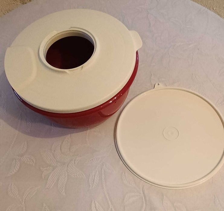 Купи за месене на тесто