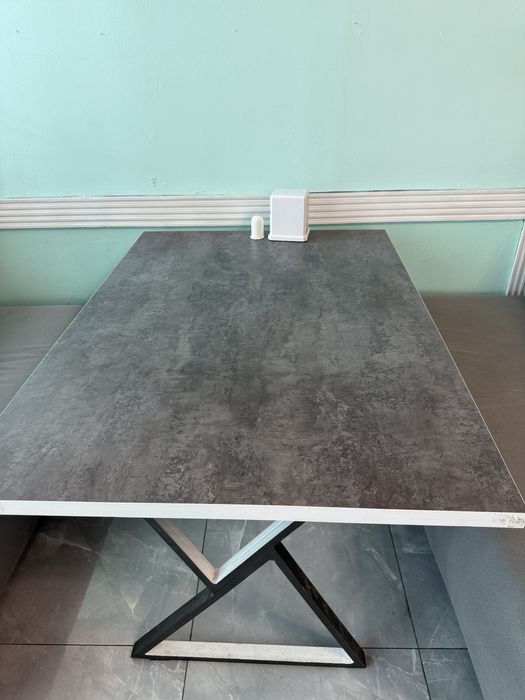 Столы для кафе/ресторанов