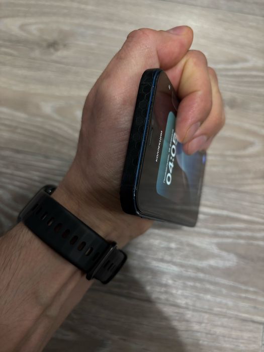 Iphone 12 64 ГБ не вскрывался АКБ 75%