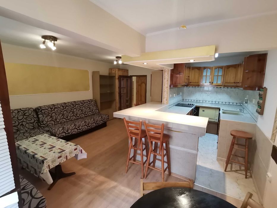 Дава се под наем Двустаен апартамент в Бургас, Възраждане - 78 кв.м за 200 € - Снимка #12