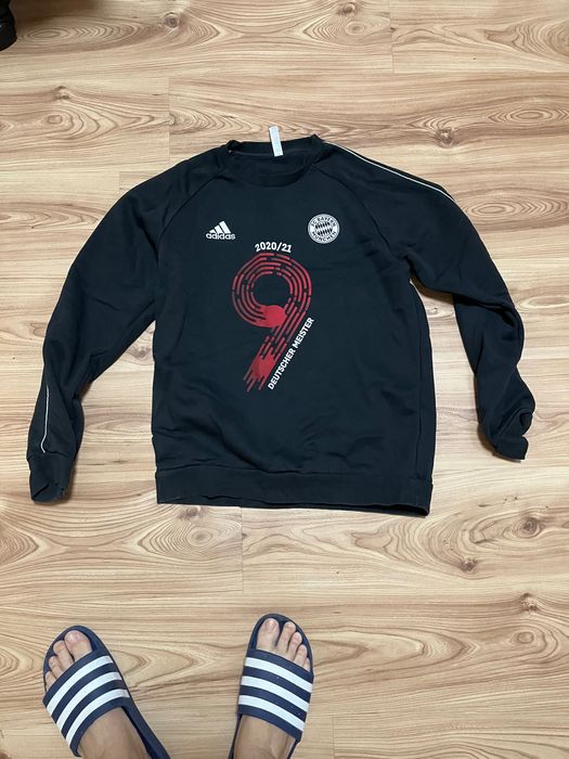 Суичъри Adidas Bayern Munchen