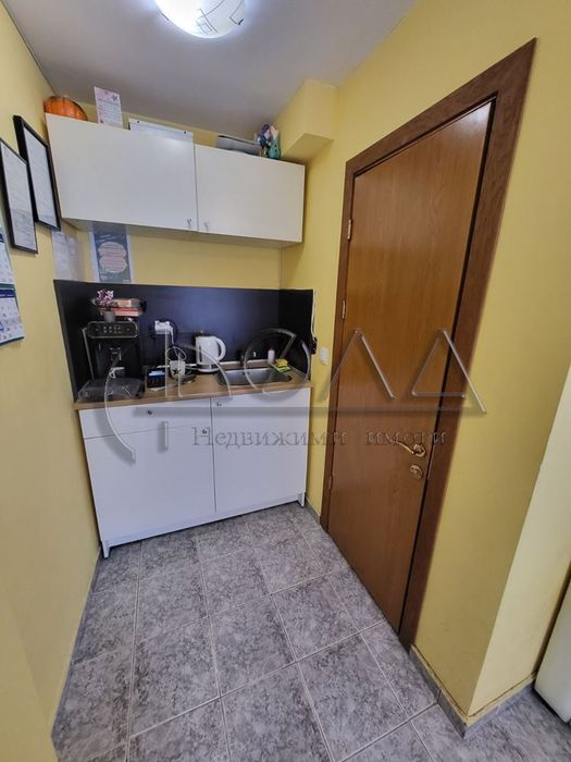 Дава се под наем Офис в София, Борово - 42 кв.м за 400 € - Снимка #7